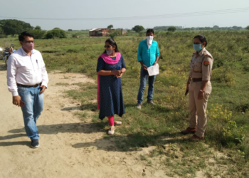 हड्डी गोदाम को लेकर ठेकेदार व ग्रामीणों में विवाद चल रहा है।