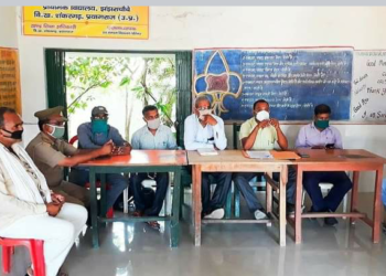 उचित दर राशन बिक्रेता कोटा का चयन भारी गहमा-गहमी व हंगामे के बीच सम्पन्न