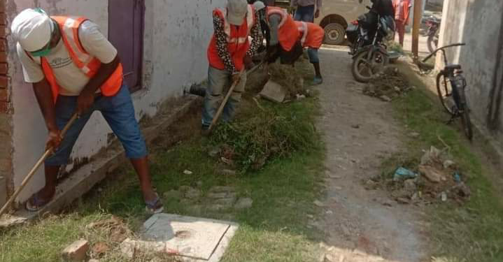 प्रयागराज नगर निगम ने कोरोना जैसे महामारी को जल्द से जल्द समाप्त करने के लिए हर कोशिश