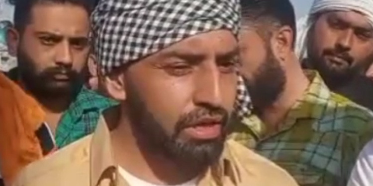 आज श्री मुक्तसर साहिब में देर श्याम किसानों के के धरने में पहुंचे पंजाब