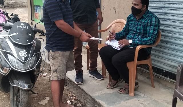 मुंबई के वसई विरार महानगरपालिका के तरफ से केलीचापड़ा में बीएमसी कर्मचारी कितनी बार आ करके घरपट्टी भरने का सूचना