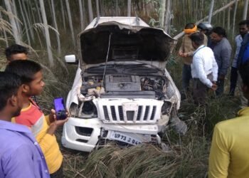 सड़क हादसे में प्रधानाचार्य घायल