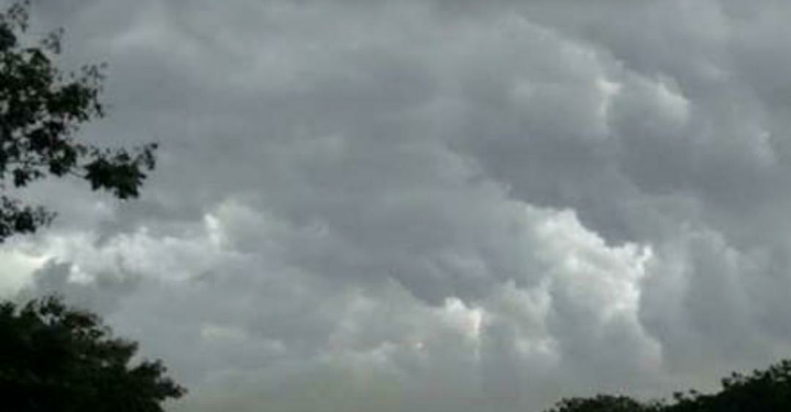 मुंबई पालघर बारिश और हवा के कारण से ठंड बढ़ी मानसून