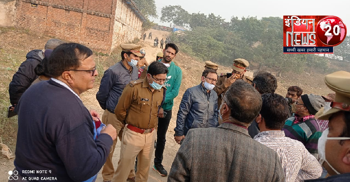 अपर जिलाधिकारी वित्त एवं राजस्व प्रयागराज व एसपी