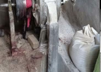 आटा चक्की में फंसने से मजदूर की मौत