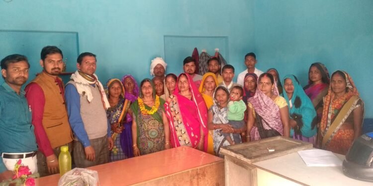 आज भाकियू जनशक्ति से नेवादा कार्यक्रम में महिला ब्लॉक अध्यक्ष नेवादा जी का किया गया सम्मान.