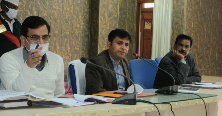 जिलाधिकारी ने मुख्यमंत्री सामूहिक विवाह कार्यक्रम.