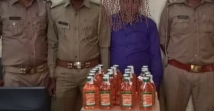 03 पेटी अवैध शराब के साथ अभियुक्त गिरफ्तार