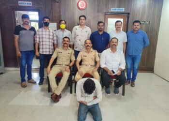 हत्या कर फरार आरोपी को वालीव पुलिस ने दिल्ली से गिरफ्तार कर लिया.