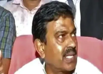 हत्याकांड: ‘टेनी’ ने की केस को इलाहाबाद HC ट्रांसफर करने की मांग |