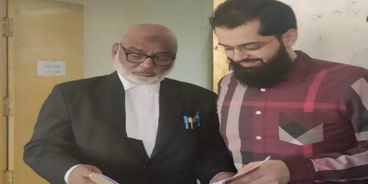 अतीक अहमद के बेटे उमर अहमद ने सीबीआइ कोर्ट में किया सरेंडर, भेजा गया जेल