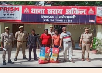 चोरी के पाईप के साथ 4 लोगो को तिलहापुर चौकी पुलिस गिरफ्तार कर भेजा जेल।