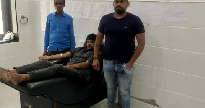 नेगेटिव ब्लड रक्तदान करके 5 साल के बच्चे की जान बचाई