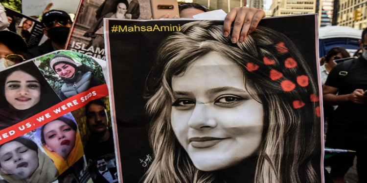 UN ने ईरान सरकार से हिजाब विरोधी प्रदर्शनकारियों पर ‘अनावश्यक’ बल उपयोग न करने की अपील की