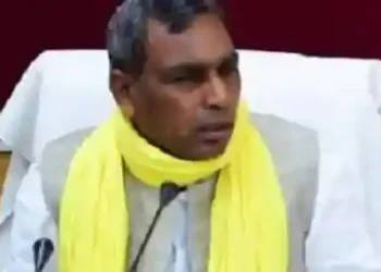 ‘किसी भी दल के साथ चले जाते हैं ओमप्रकाश राजभर’, तेज हुए बगावत के सुर