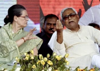 सचमुच देशव्यापी होगा महागठबंधन…? सोनिया गांधी से मिलेंगे लालू यादव, नीतीश कुमार