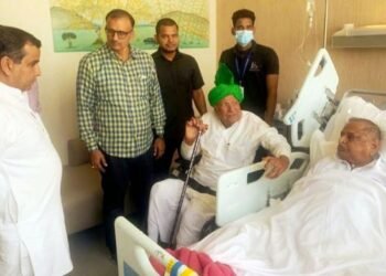 मुलायम सिंह यादव की सेहत में सुधार नहीं: गुरुग्राम के मेदांता अस्पताल में हैं भर्ती, दुआओं का दौर जारी