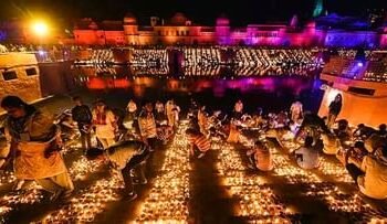 PM मोदी की मौजूदगी में दीपोत्सव पर बनेगा रिकॉर्ड, 18 लाख दीयों से जगमगाएगी राम नगरी