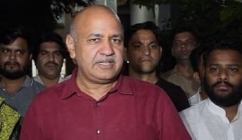 सिसोदिया का दावा- CBI हेडक्वार्टर में AAP छोड़ने को कहा गया, एजेंसी का खंडन