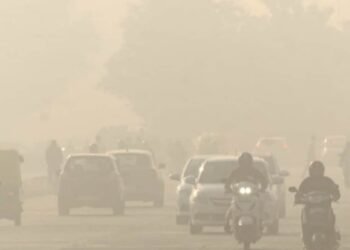 Delhi-NCR Pollution: एनएचआरसी ने कहा- किसानों को दोषी नहीं ठहरा सकते, चार राज्य सरकारों की विफलता जिम्मेदार