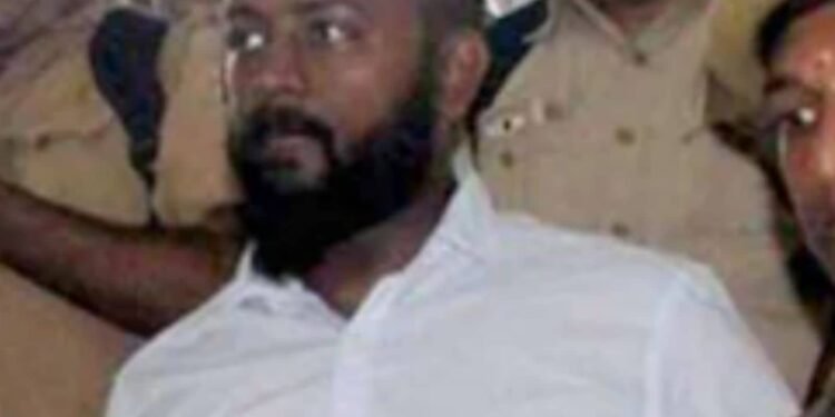 Delhi: सुकेश चंद्रशेखर पॉलीग्राफ टेस्ट के लिए तैयार, सीएम केजरीवाल और सत्येंद्र जैन की भी जांच कराने की मांग