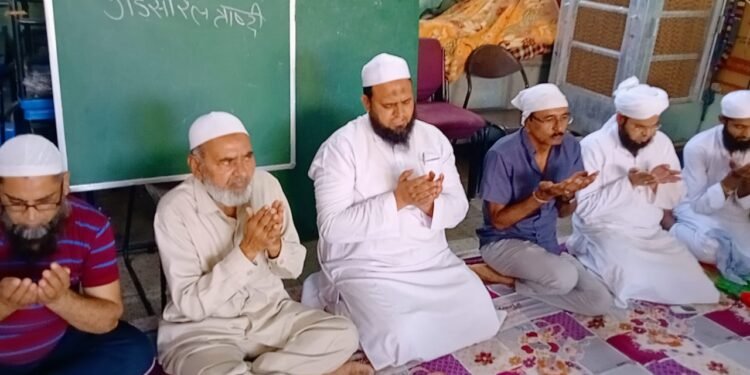 ओडिशा ट्रेन हादसे पर भावुक हुए लोग