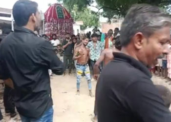 इमाम हुसैन और उनके 72 वे साथियों को आंसुओं के सैलाब