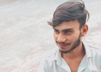 गंगा नदी में नहाते समय युवक डूब गया।