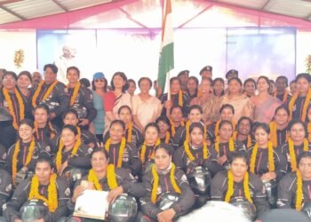CRPF महिला बाइकर्स (यशस्विनी) का आज दिनांक 16/10/23 को जनपद प्रयागराज के चंद्रशेखर आजाद पार्क में प्रातः 9:00 बजे भव्य स्वागत