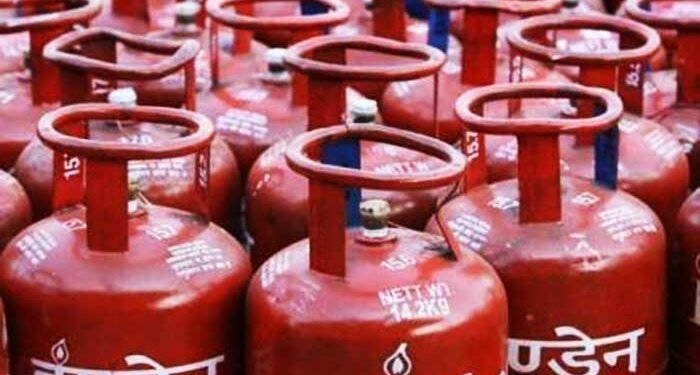 चुनाव से पहले लोगों को मिली खुशखबरी,उज्ज्वला लाभार्थियों को 603रुपए में मिलेगा सिलेंडर