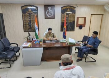 पुलिस अधीक्षक कौशाम्बी द्वारा पुलिस कार्यालय में जनसुनवाई की गयी।