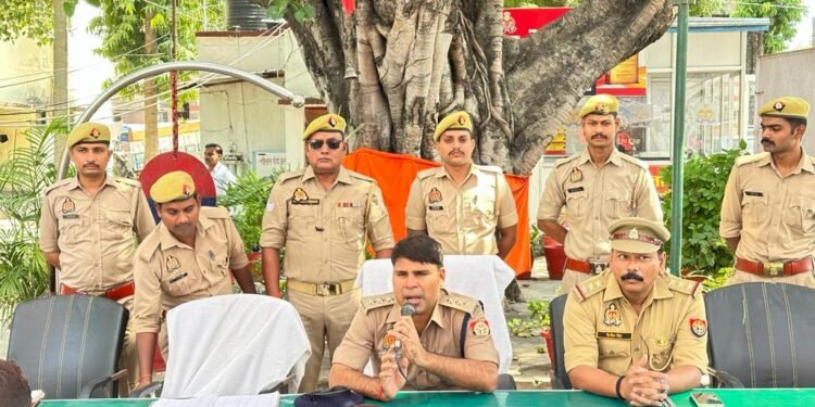 बुधवार को सराय अकिल थाना परिसर में बैठक का आयोजन