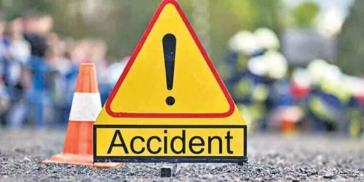 फिलीपींस में हादसे का शिकार हुई यात्रियों से भरी बस, 16 की मौत; आठ लोगों की हालत गंभीर