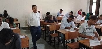 यूपी बोर्ड में नए सत्र से सेमेस्टर प्रणाली होगी लागू, 9 से 12 तक कुल आठ सेमेस्टर में होगी पढ़ाई |