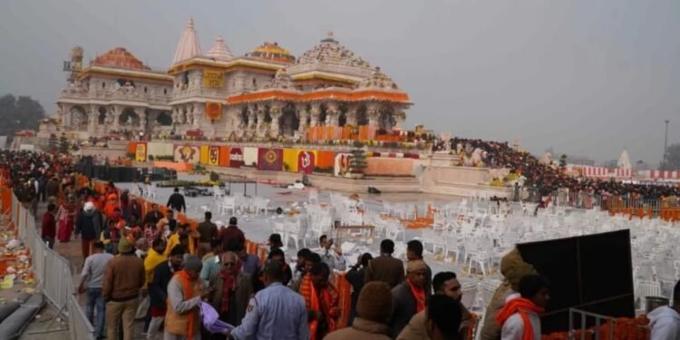 Ram Mandir Darshan 2nd Day Live: यूपी सरकार की VIP लोगों से अपील,