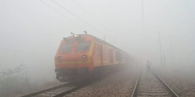 महाबोधि एक्सप्रेस बृहस्पतिवार दोपहर 12.50 की जगह शुक्रवार