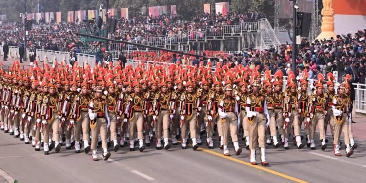 Republic Day: 75 सालों में पहली बार… दिल्ली पुलिस का महिला दस्ता बना परेड का हिस्सा,