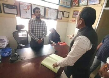 विधायक ने अस्पताल का दौरा किया |