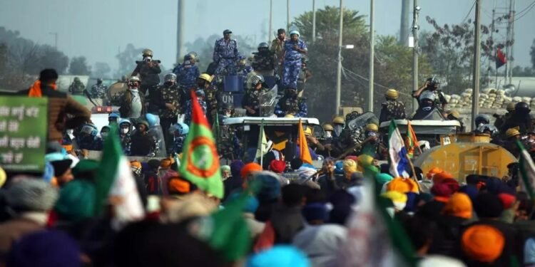 किसानों के भारत बंद के समर्थन में आई कांग्रेस,