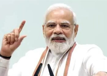 मोदी-मोदी के नारों से गूंजा जम्मू, तीस हजार पांच सौ करोड़ रुपये के प्रोजेक्ट किए समर्पित