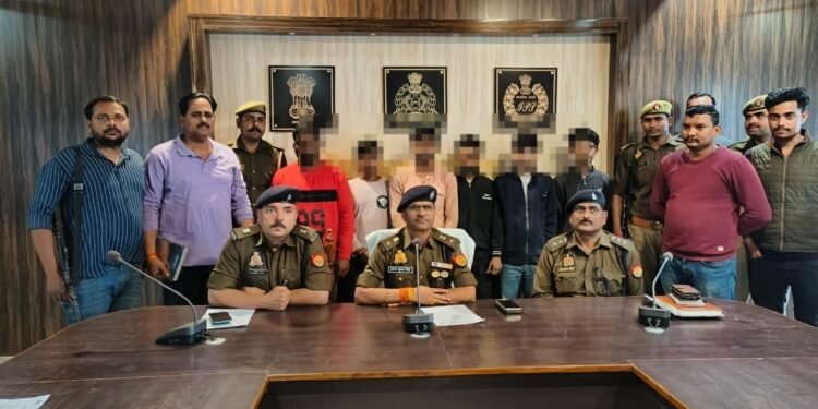 थाना मऊ अन्तर्गत हुयी वाहन लूट की घटना का सफल अनावरण