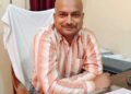 विवादित ARTO विवेक शुक्ला की लात घूंसो से फिर हुई पिटाई ।