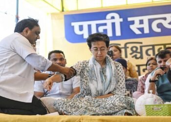 Delhi Water Crisis: भूख हड़ताल पर अडिग आतिशी, बोलीं- स्वास्थ्य कितना भी बिगड़ जाए पर अनशन का संकल्प दृढ़