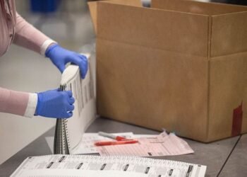 इंदौर में 11 लाख तो मुंबई में महज 48 वोट से हुआ फैसला; पढ़ें सबसे बड़ी और सबसे छोटी जीत किस-किस की