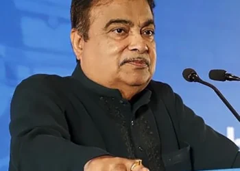 खबरदार! गुटखा खाकर सड़क पर थूकने वालों की खैर नहीं;