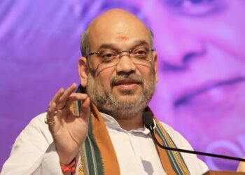 CISF की महिला बटालियन संभालेगी एयरपोर्ट-मेट्रो रेल की सुरक्षा की जिम्मेदारी, अमित शाह ने दी जानकारी