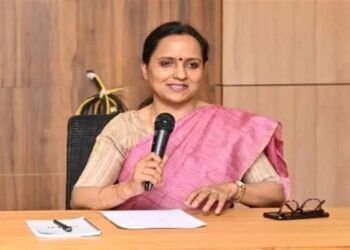 IAS अधिकारी सुजाता की छुट्टी बढ़ाने का आवेदन खारिज; अस्पताल से नवजात चोरी और वसूली करते पांच गिरफ्तार