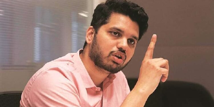 ‘जनता पढ़े-लिखे MLA को चुनेगी, दलबदलुओं को नहीं’, चुनाव से पहले उद्धव गुट के नेता ने कही बड़ी बात