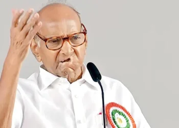 किसानों के साथ पीएम मोदी से मिले शरद पवार; किसी भी राजनीतिक चर्चा से किया इनकार