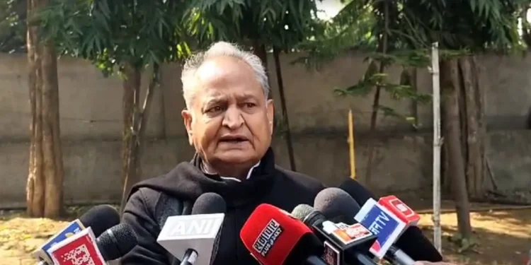 ‘मणिपुर के CM माफ करने योग्य नहीं, पद से इस्तीफा दें’; राजस्थान के पूर्व CM अशोक गहलोत का बड़ा बयान